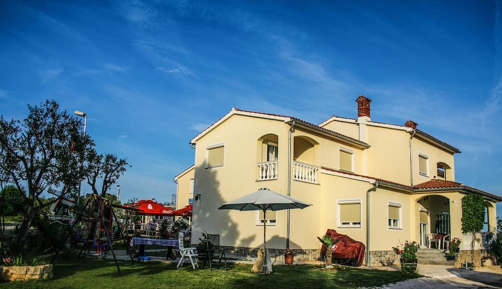 Guest House Croatia Fažana Εξωτερικό φωτογραφία